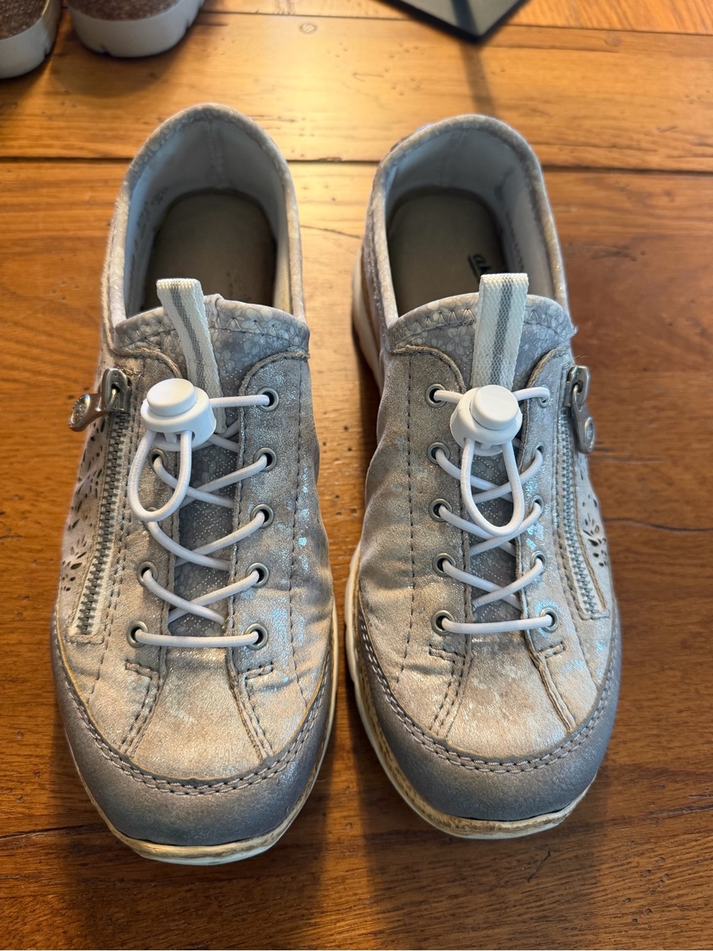 Rieker Women's ComfortableCasual Zip Lace Sneakers Gray/Taupe metallic Size 38 - Picture 2 of 7